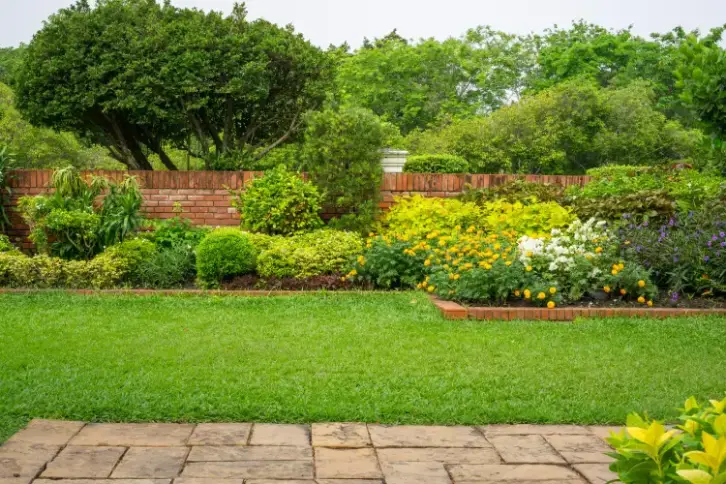 Landscaper in Independence, KY Landscaper in Independence, KY